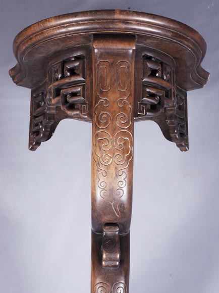 An antique Japanese style corner console-2