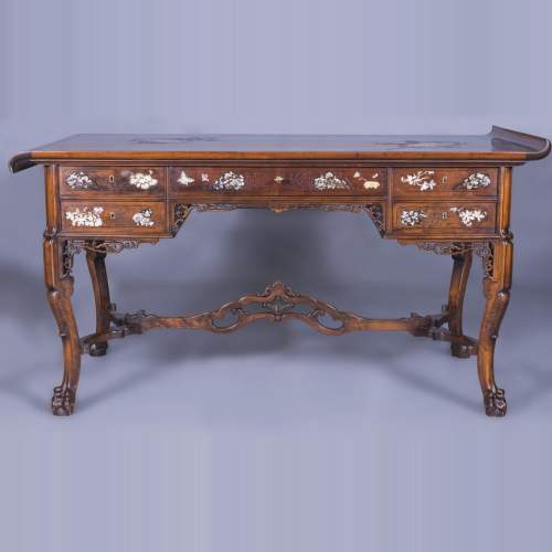 Maison des Bmbous Alfred PERRET and Ernest VIBERT (attributed to) - Japanese flat desk with mother-of-pearl and ivory decoration