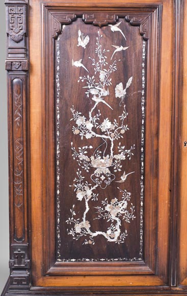 Japanese style low cabinet decorated with birds and mother-of-pearl butterflies-3