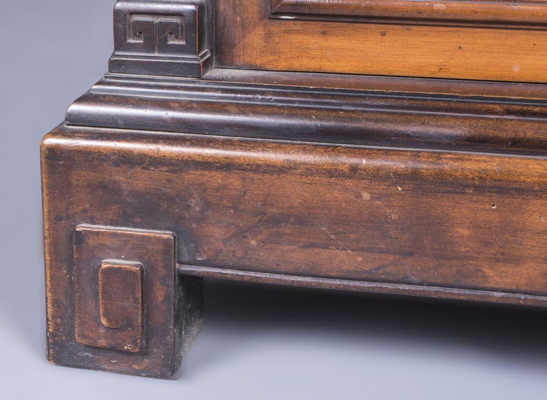 Japanese style low cabinet decorated with birds and mother-of-pearl butterflies-11