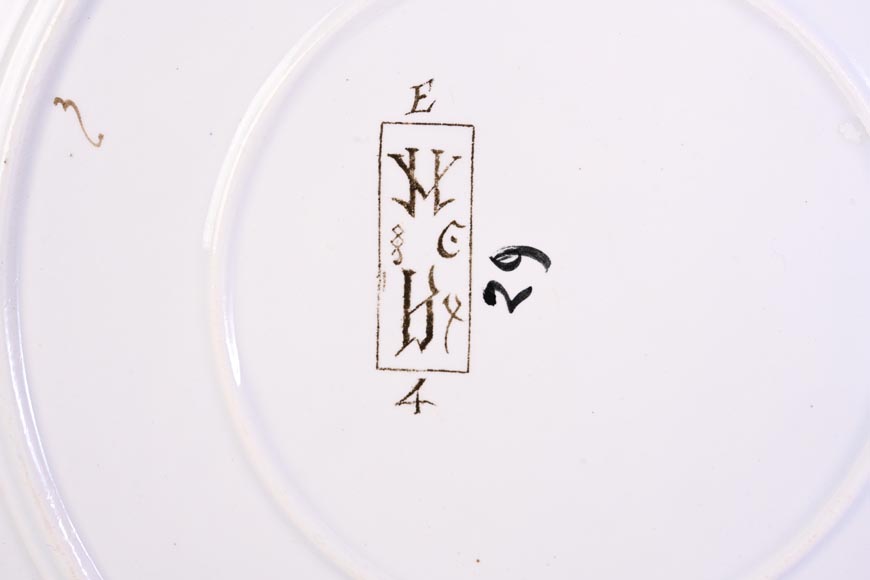 Manufacture Jules Vieillard & Cie, set of nine Japonist plates-19