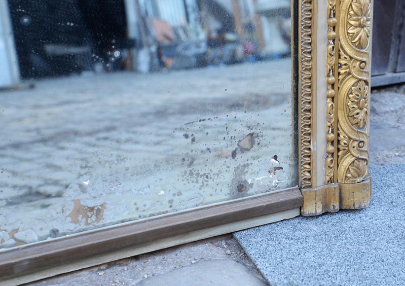 Important Louis XVI style overmantel pierglass decorated with knotted ribbons and flowers-5