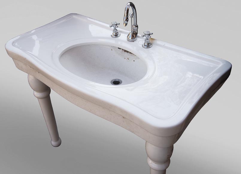 Two-footed earthenware washbasin-2