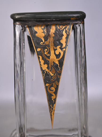 The Escalier de Cristal, a baluster vase on a bronze stand and a pair of bamboo vases in Japonesque crystal-14