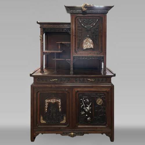 Gabriel VIARDOT, Shelving unit with dragon decoration and mother of pearl marquetry, circa 1880-1890