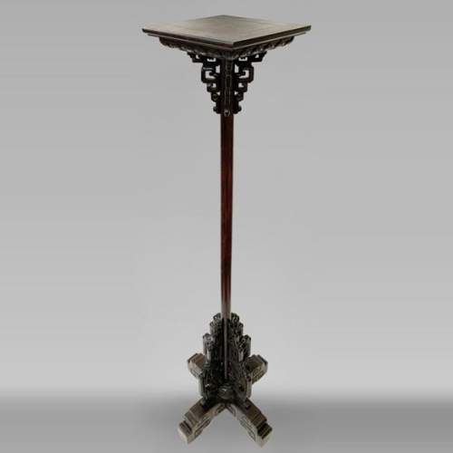 Japanese stand made of blackened wood, late 19th century