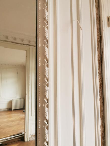 Louis XVI style trumeau adorned with flowers garlands-4