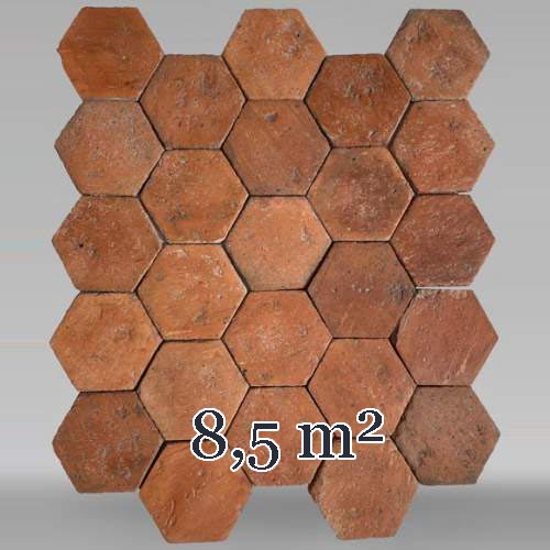 Lot of 8.5 m² of antique hexagonal terracotta tiles from the Tuileries de Perrusson, Charente, end of the 19th century