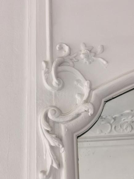 Louis XV style trumeau with asymmetrical shell decoration-3