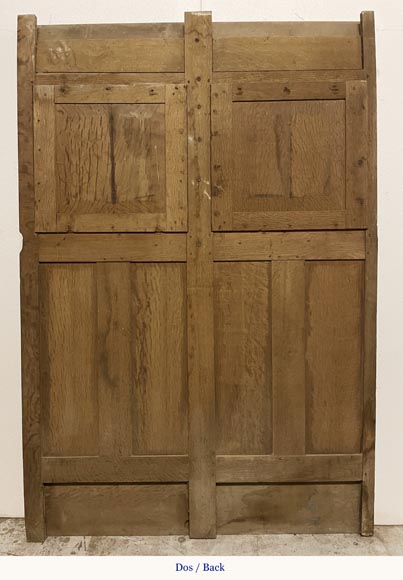 	Elements of ​low panels in oak in Neo-Renaissance style-7