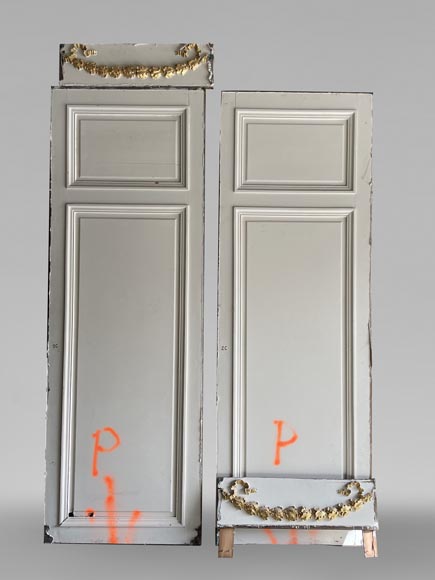 Series of Ionic pilasters in sculpted and painted wood-10