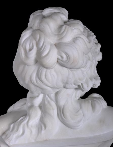 Joseph FRUGONI, Bust of a woman or Aphrodite-7