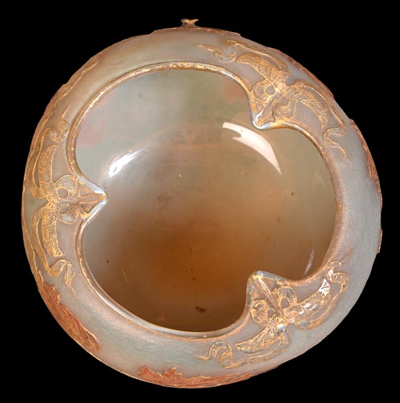 Daum Nancy — “Maple Leaves” Art Nouveau Acid-Etched Glass Vase-7