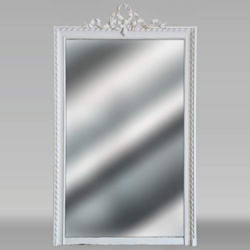 Small Louis XVI style trumeau with openwork ribbon decoration