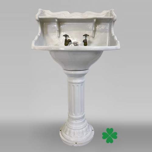 Earthenware washbasin on column, 19th century