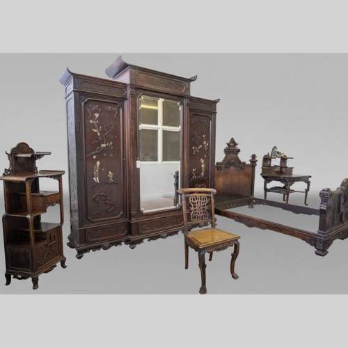 Gabriel VIARDOT (1830-1909), Japanese-style bedroom furniture set