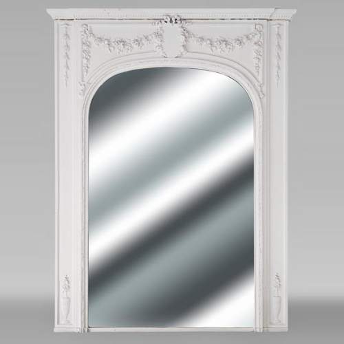 Louis XVI style rounded trumeau adorned with a garland of flowers