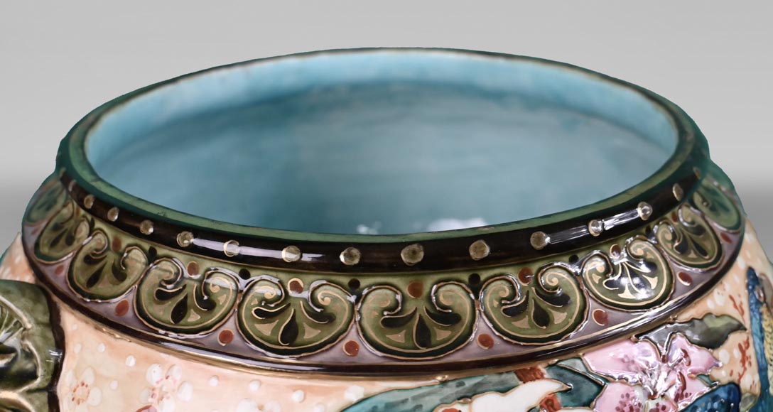 The Royal Macaw vase painted by Albert-Léon LEBARQUE and its original harness-5