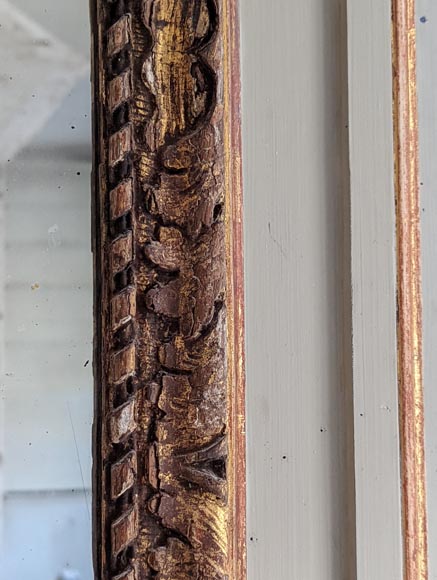 Transition period carved wood trumeau with a couple of birds-6