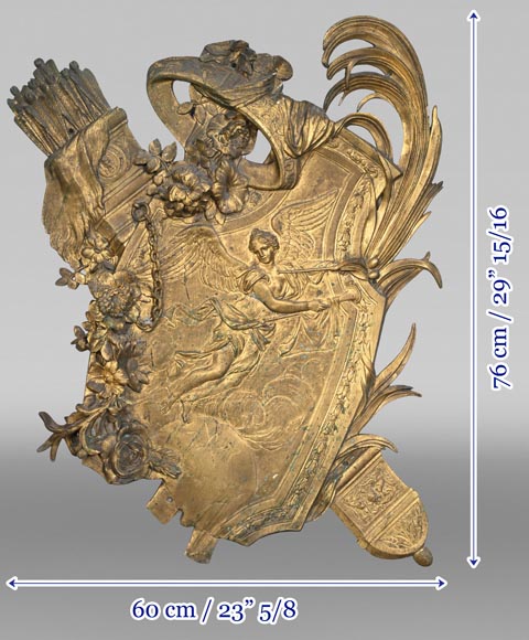 Union Centrale des Arts Décoratifs, decorative gilded bronze plaque in the form of a shield, featuring Winged Victory and trophies of arms Union Centrale des Arts Décoratifs, decorative gilded bronze plaque in the form of a shield, featuring Winged Victory and trophies of arms-12
