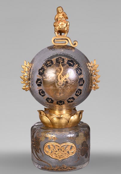 L’Escalier de CRISTAL, Japanese-style spherical clock in engraved crystal and polychrome enamels-0