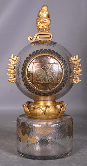 L’Escalier de CRISTAL, Japanese-style spherical clock in engraved crystal and polychrome enamels-3