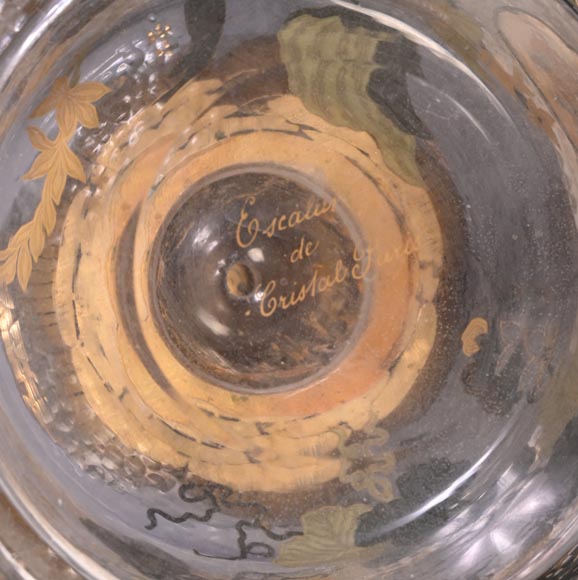 L’Escalier de CRISTAL, Japanese-style spherical clock in engraved crystal and polychrome enamels-15