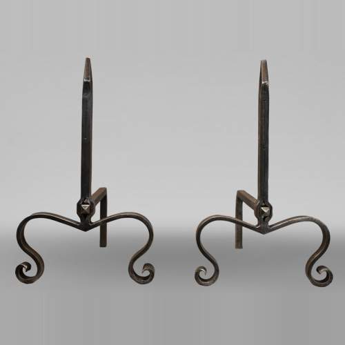 Pair of andirons with scrolled feet