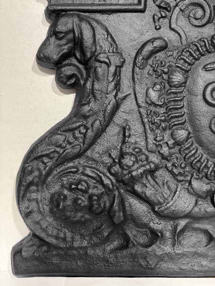 Fireplace plaque with snakes, bearing the arms of Colbert Fireplace plaque with snakes, bearing the arms of Colbert-2