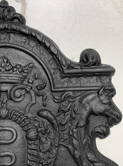 Fireplace plaque with snakes, bearing the arms of Colbert Fireplace plaque with snakes, bearing the arms of Colbert-6