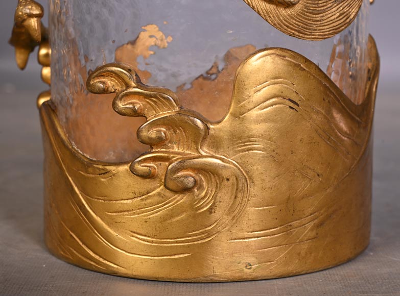 L’Escalier de Cristal (attributed to), a cylindrical Japanese-style vase in crystal and gilt bronze-7