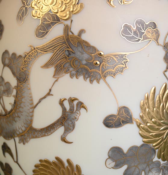 Jules Barbe for Thomas Webb (attributed to), Japanese-style Vase with Dragons, late 19th Century -6