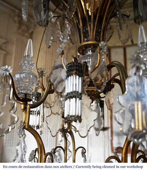 Twenty-four light-arm chandelier decorated with crystals-1
