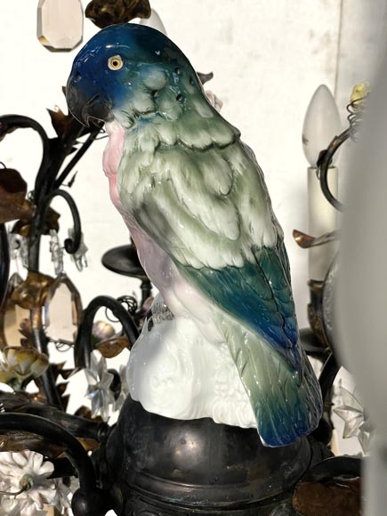 Patinated brass chandelier decorated with flowers and a polychrome porcelain parakeet-2