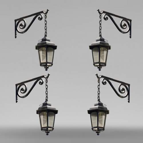 Superb set of four Regency style lanterns