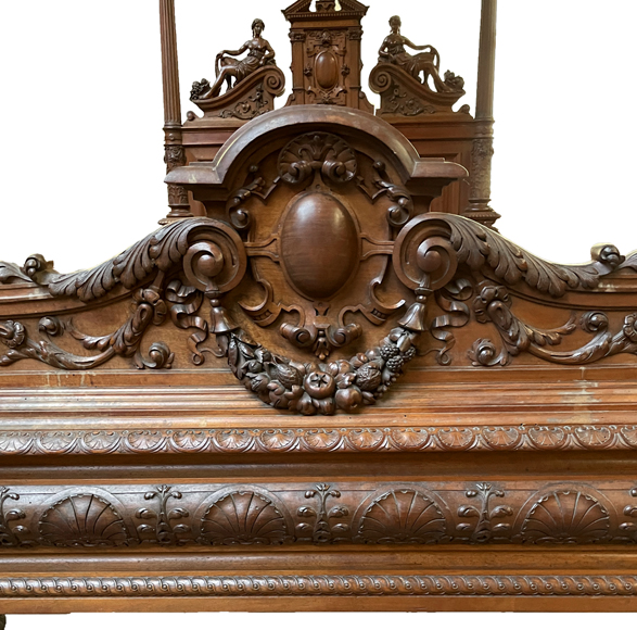 Jean-Paul MAZAROS (1823-1900), Neo-Renaissance four-poster bed in carved walnut-8