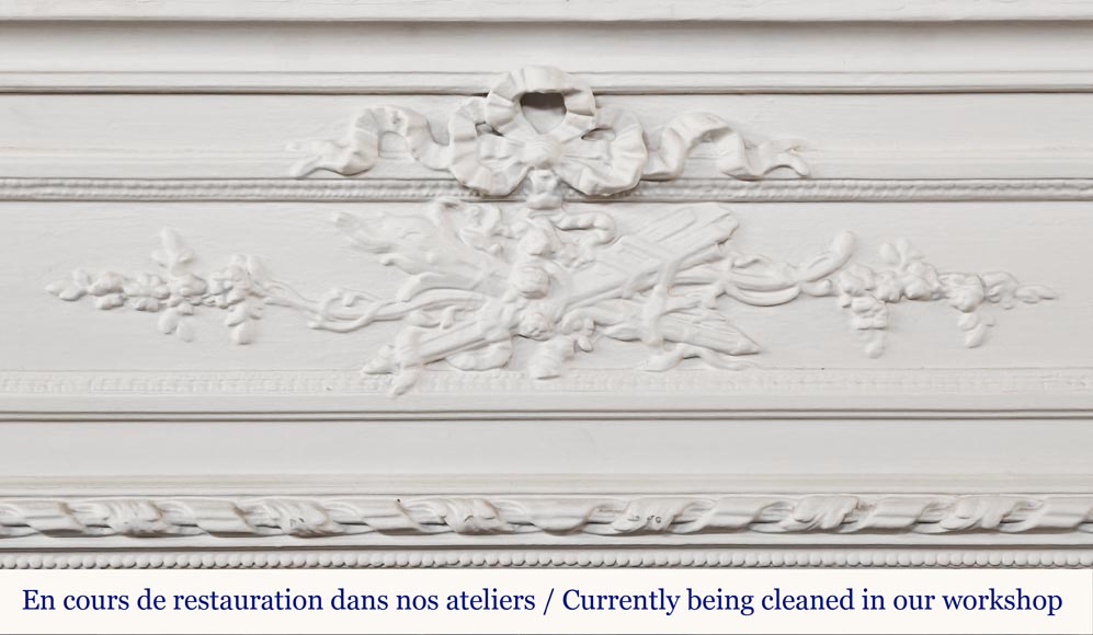 Small Louis XVI style trumeau decorated with a ribbon-1