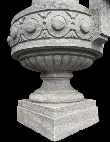 Large carved Soignies stone garden vase, Louis XVI style Large carved Soignies stone garden vase, Louis XVI style-5