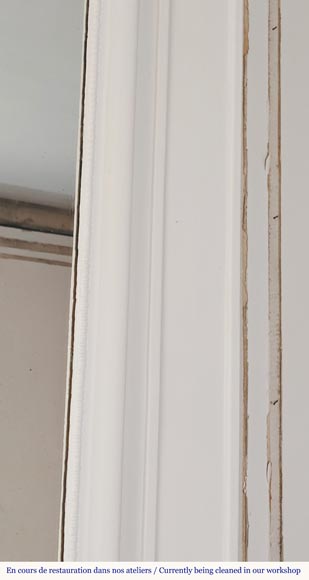 Louis XVI style trumeau decorated with a garland of flowers-4