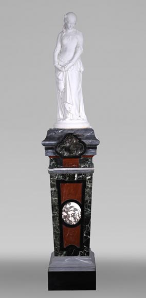 Unique Ensemble : Statue of Marguerite on her Ornate Pedestal 