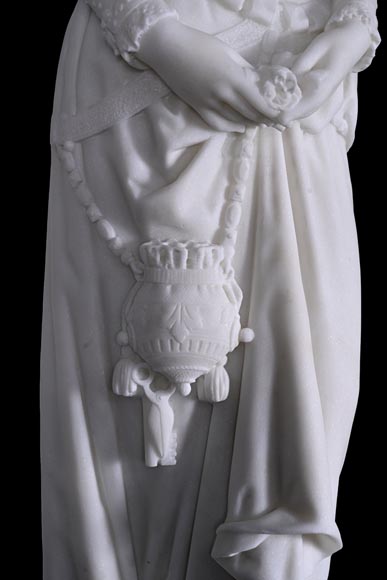 Unique Ensemble : Statue of Marguerite on her Ornate Pedestal 