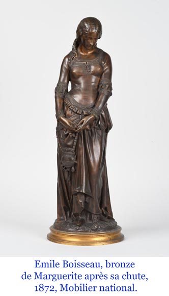 Unique Ensemble : Statue of Marguerite on her Ornate Pedestal 