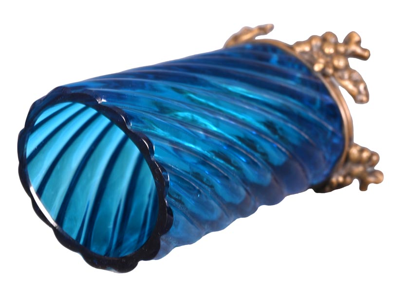 Signed Pair of Blue BACCARAT Crystal Vases with Gilt Bronze Mounts – Late 19th Century-7