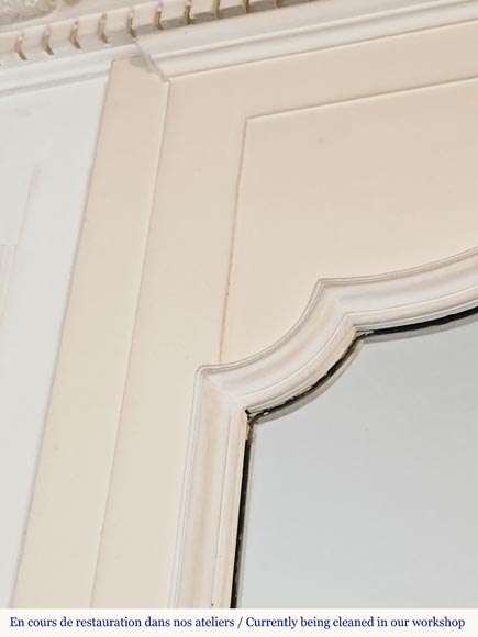 Louis XV style trumeau decorated with an asymmetrical palmette-3