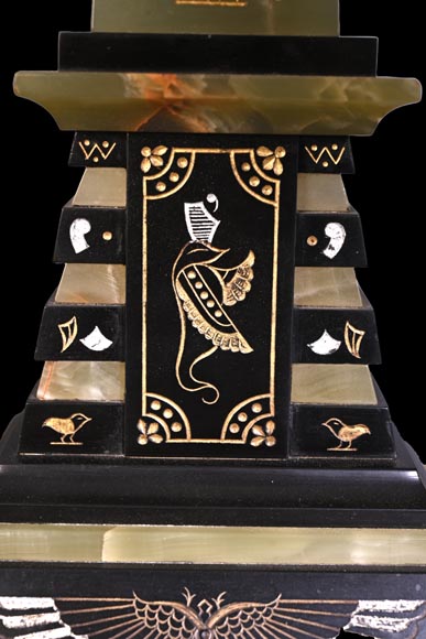 Egyptian Revival mantel garniture in black marble, green onyx, and gilt bronze-12