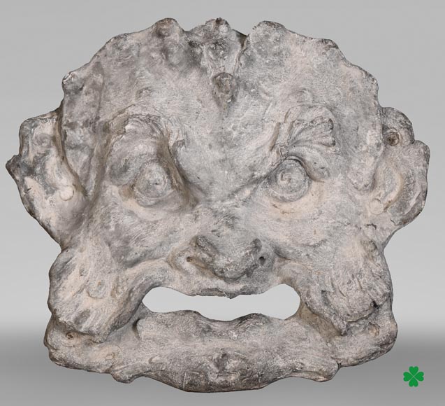 Regence-style lead grotesque fountain mask-0