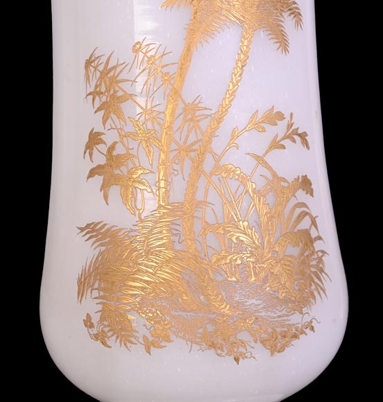 BACCARAT – Pair of White Opaline Vases with Gilded Japonist Decoration-4