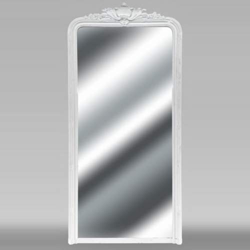 Napoleon III style trumeau topped with a shell