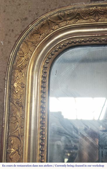  Regency style gilded trumeau, topped with a shell-4