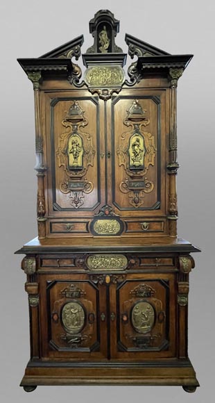 Imposing Neo-Renaissance cabinet in walnut, marble, gilt bronze and hardstones, circa 1870-0